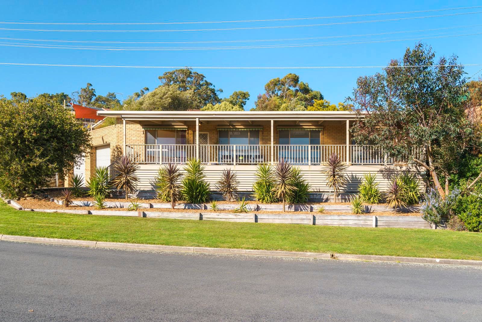 617 Laurie Street, Golden Point image 1