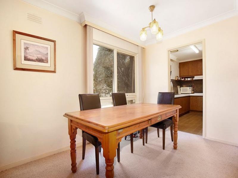 6/171 Wattle Valley Road, Camberwell image 3