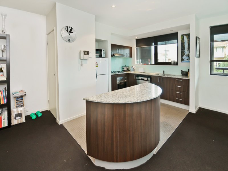 6/174 Esplanade East, Port Melbourne image 3