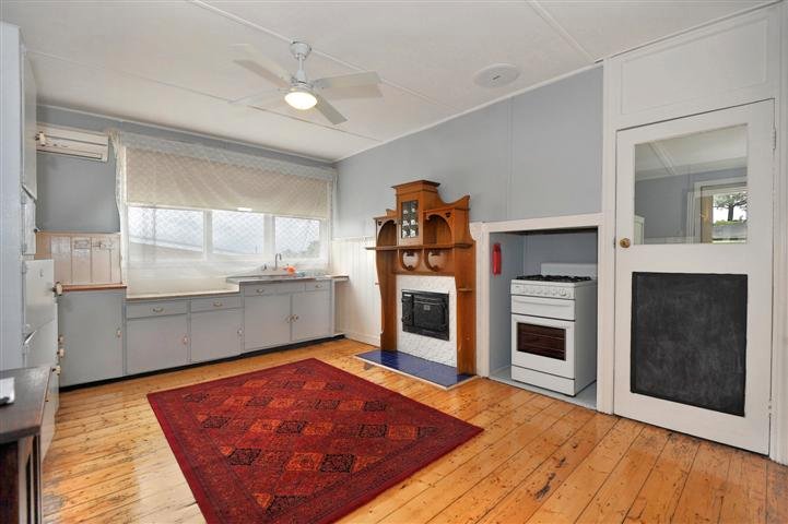 618 Bond Street, Golden Point image 3