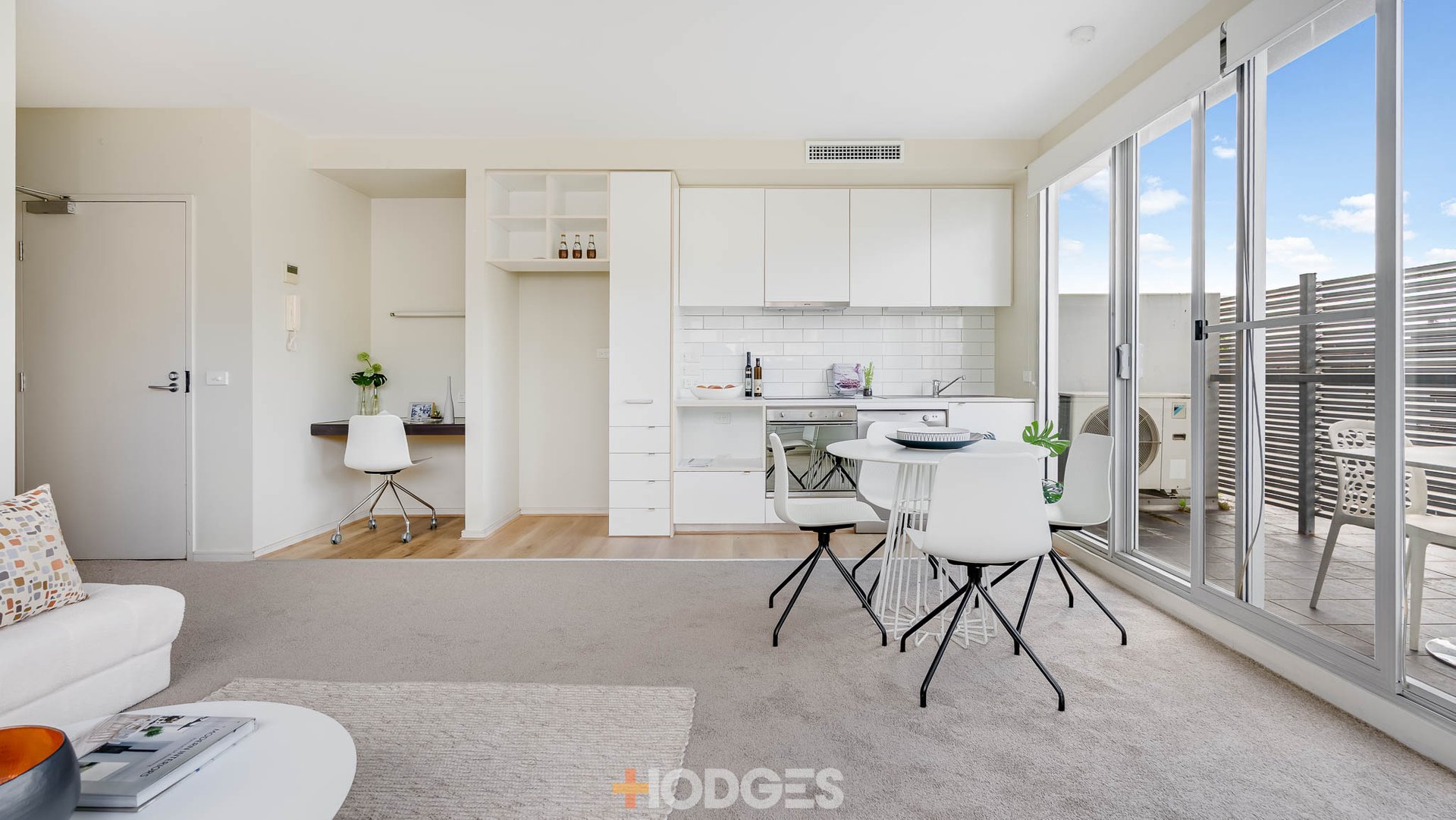 6 / 18 Byron Street North Melbourne