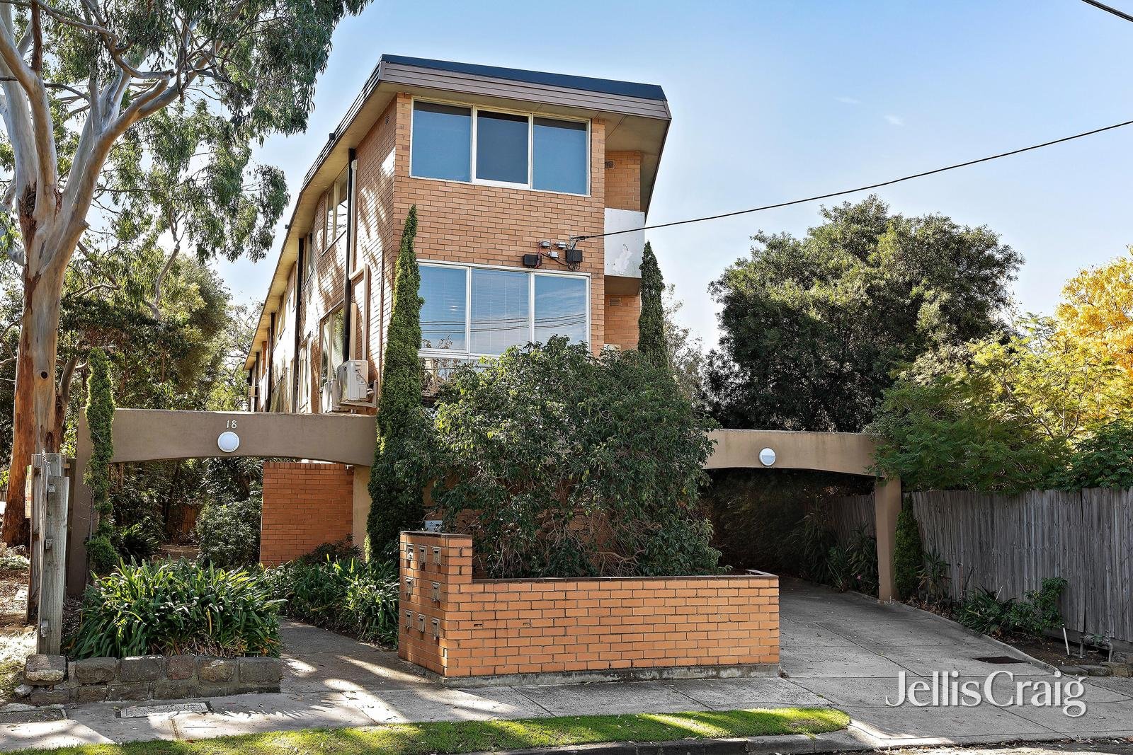 6/18 Charnwood Crescent, St&nbsp;Kilda image 11