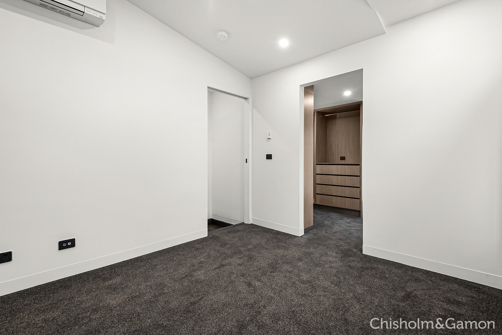 6/18 Joyce Street, Elwood image 5