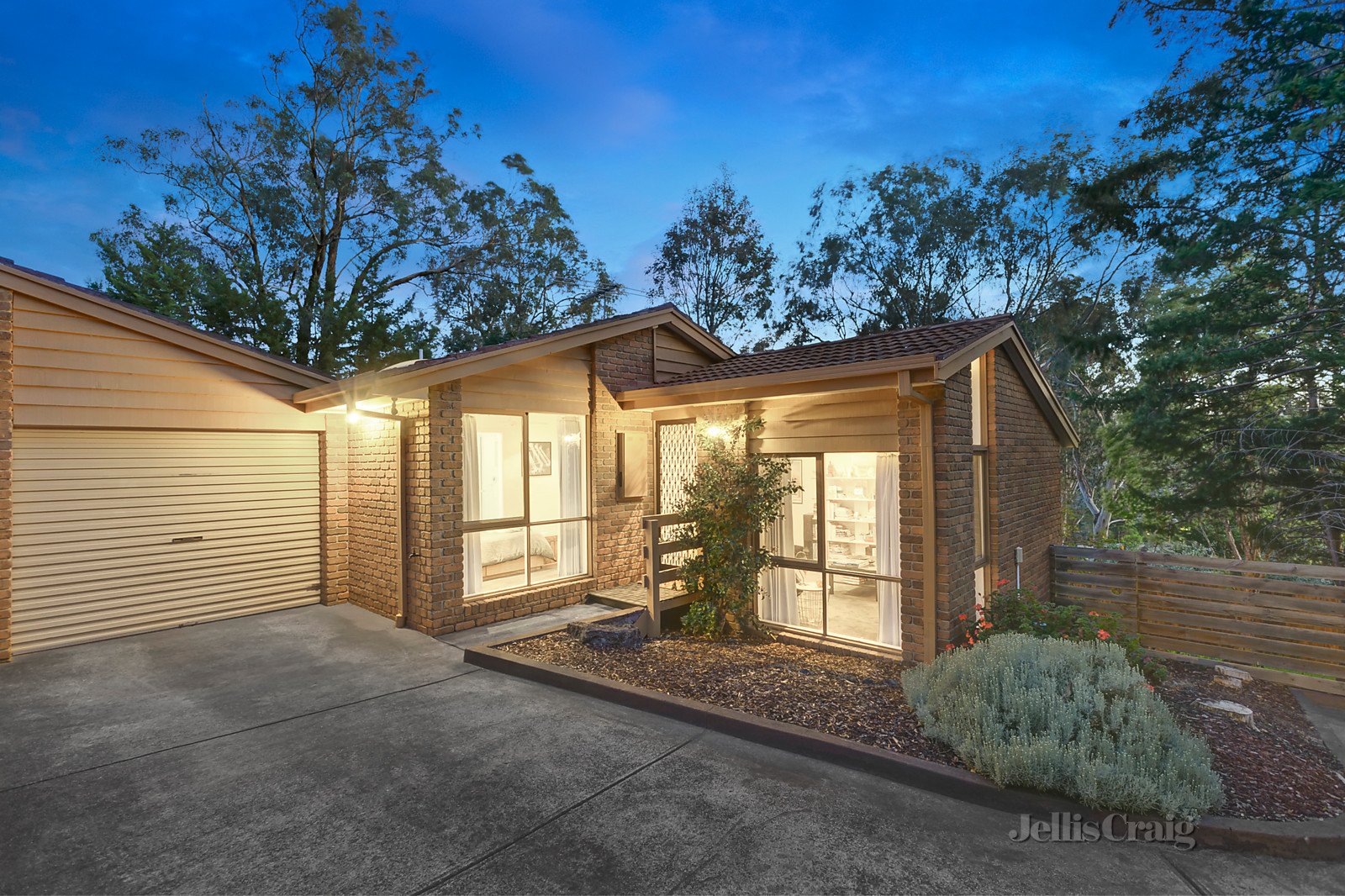 6/18 Livingstone Road, Eltham image 1