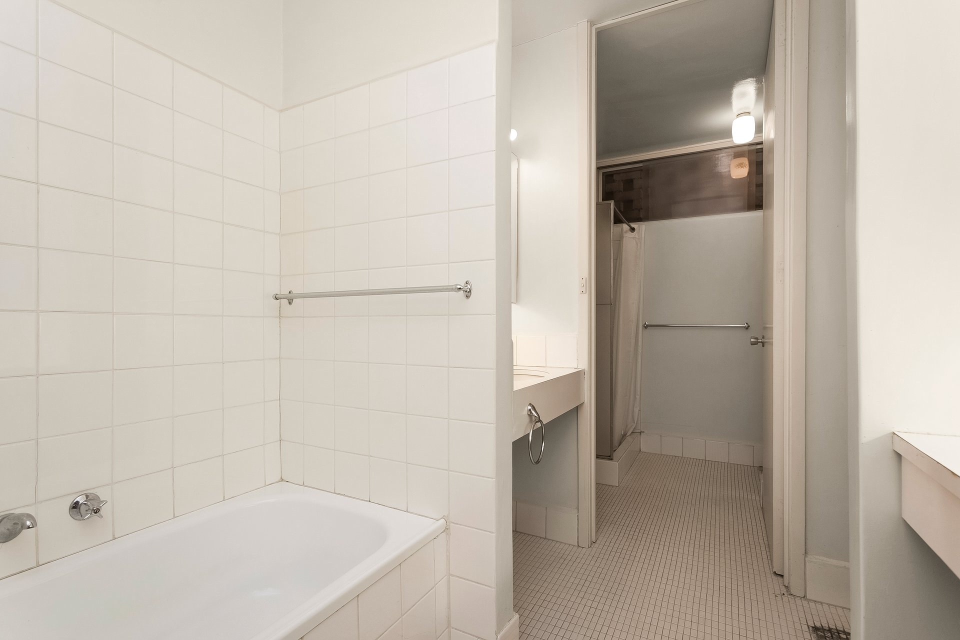 Property Gallery Thumbnail 5
