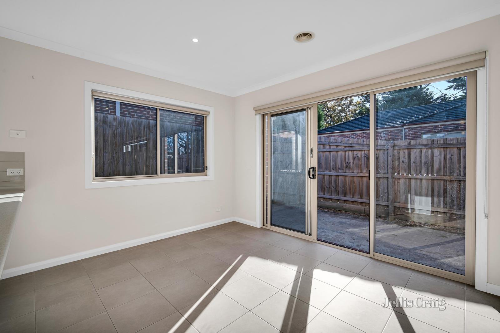 6/1834 Geelong Road, Mount Helen image 5