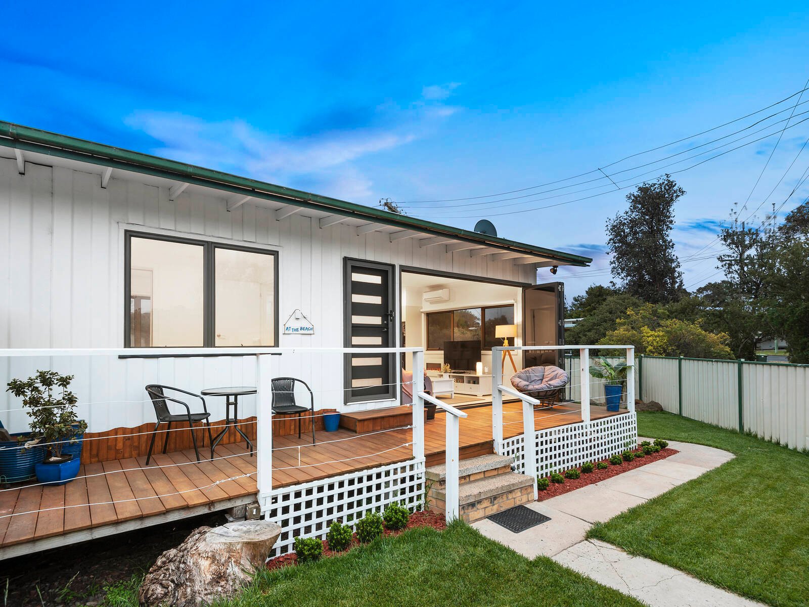 Property Gallery Thumbnail 11