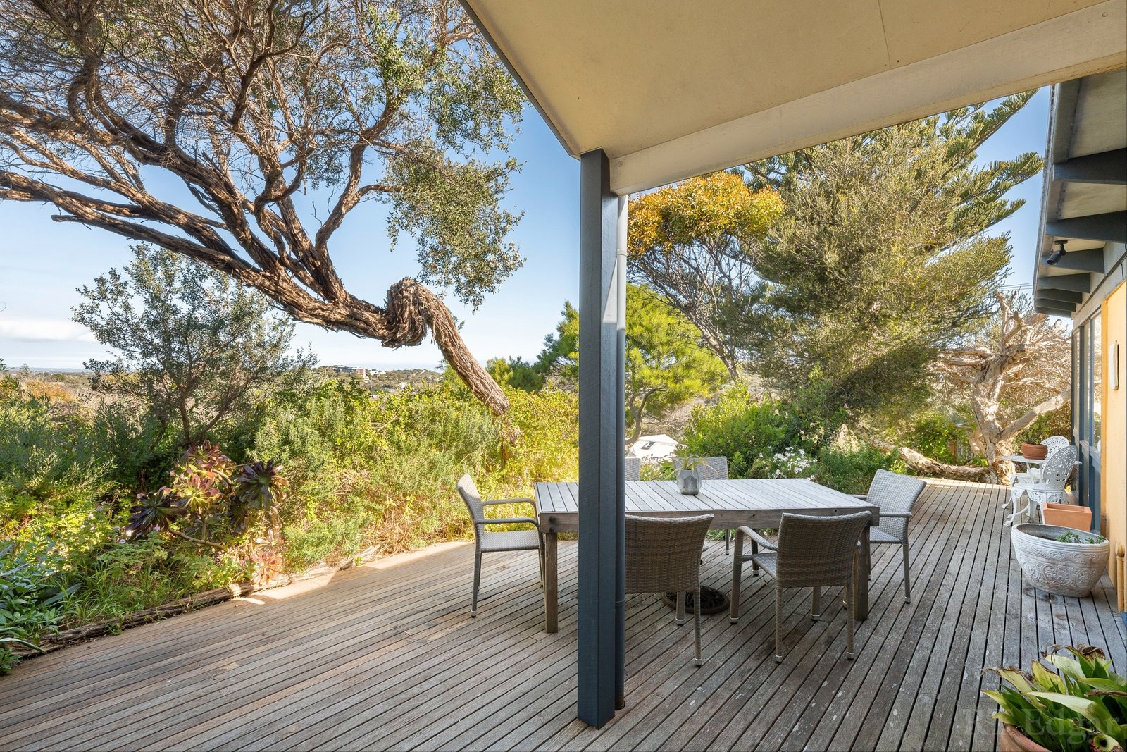 Property Gallery Thumbnail 5