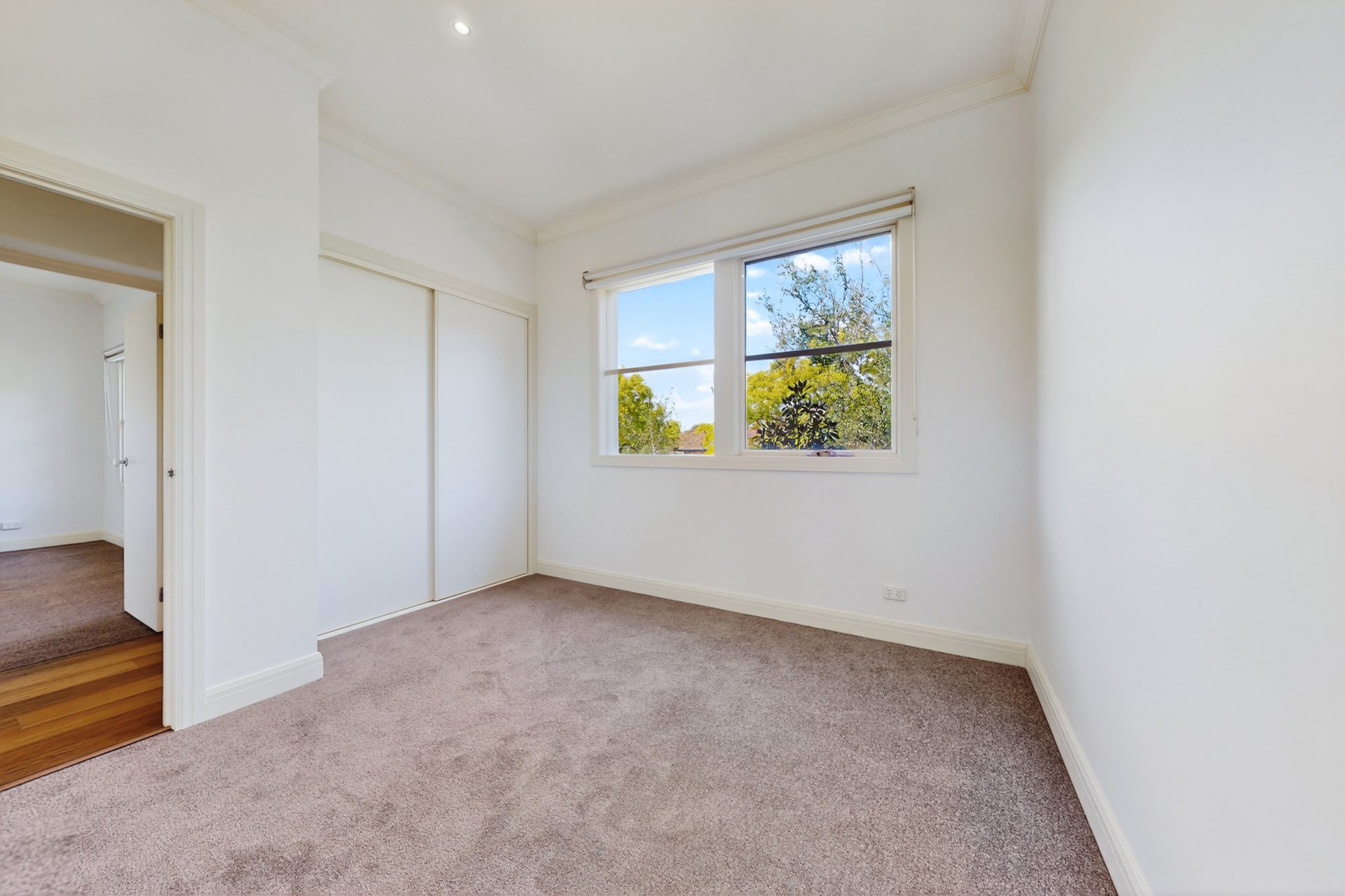 6/193 Jasper Road, Bentleigh image 9