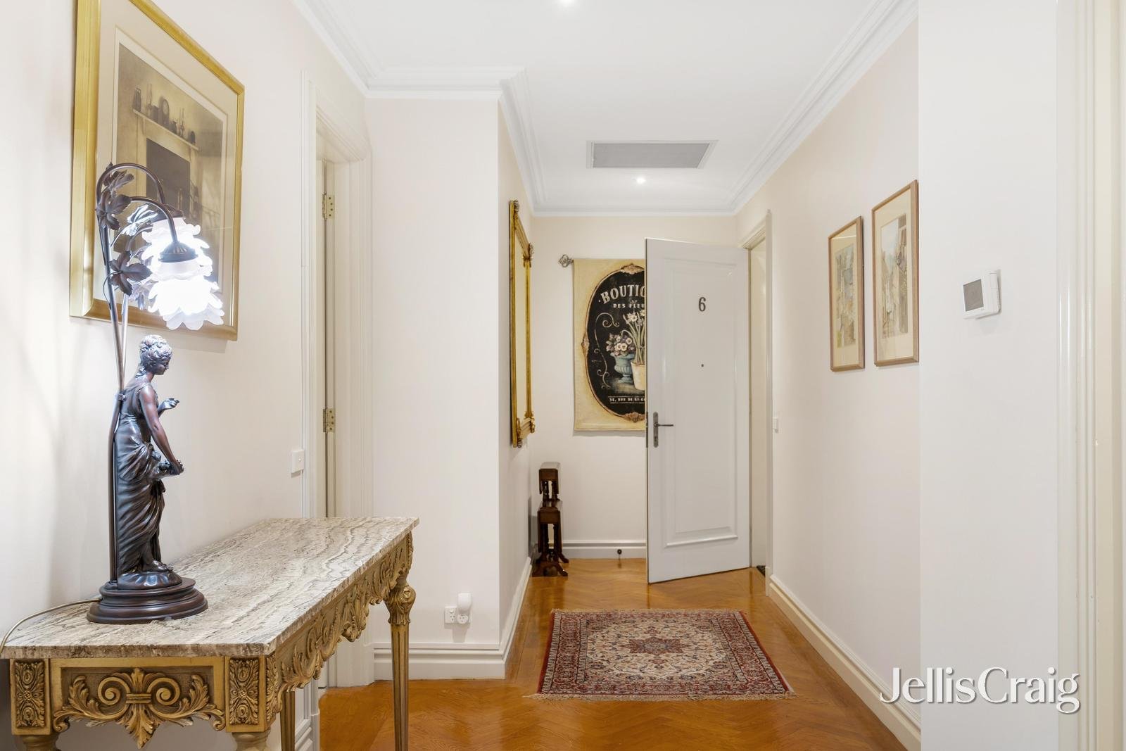 6/2-4 Lansell Court, Toorak image 6