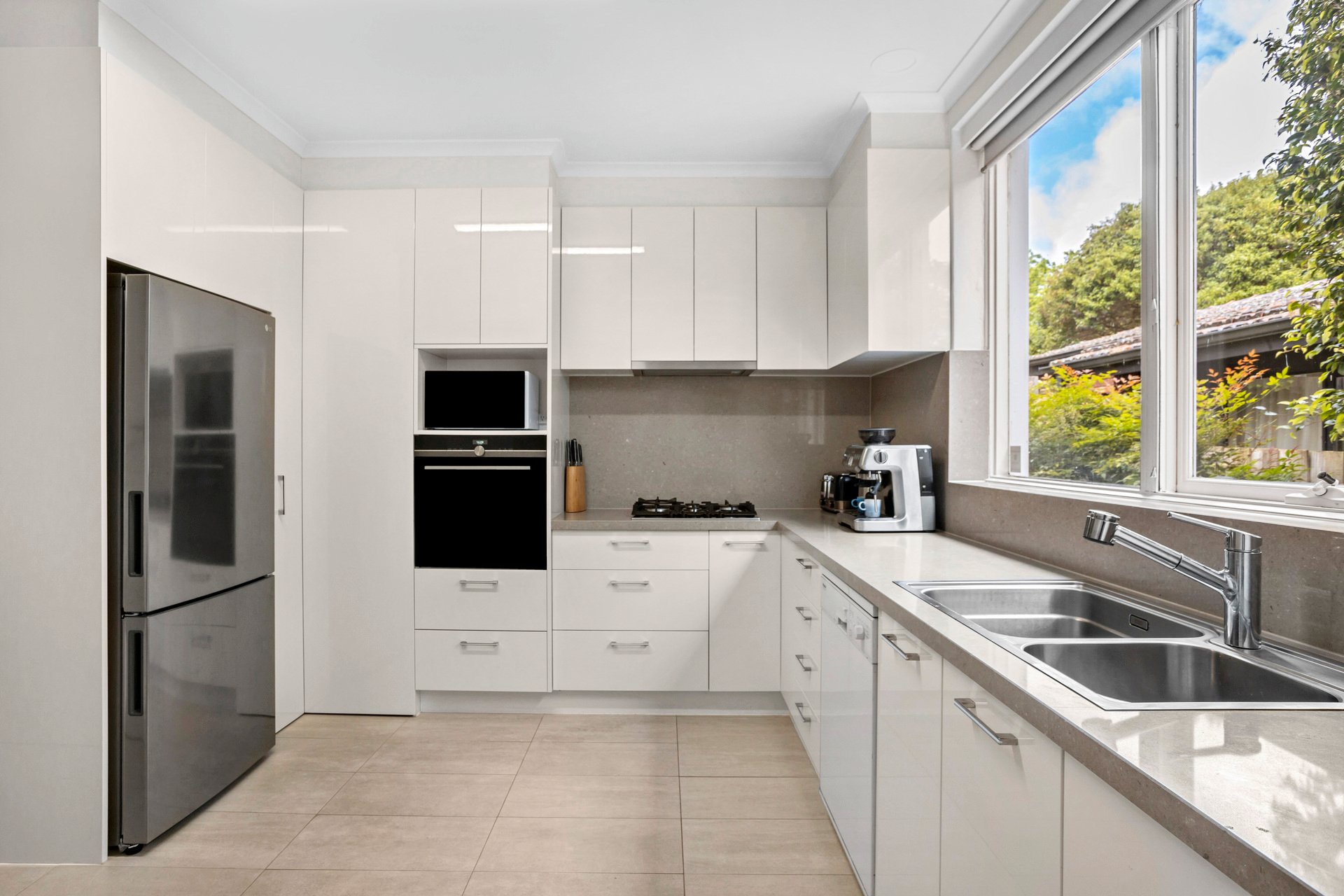 Property Gallery Thumbnail 4