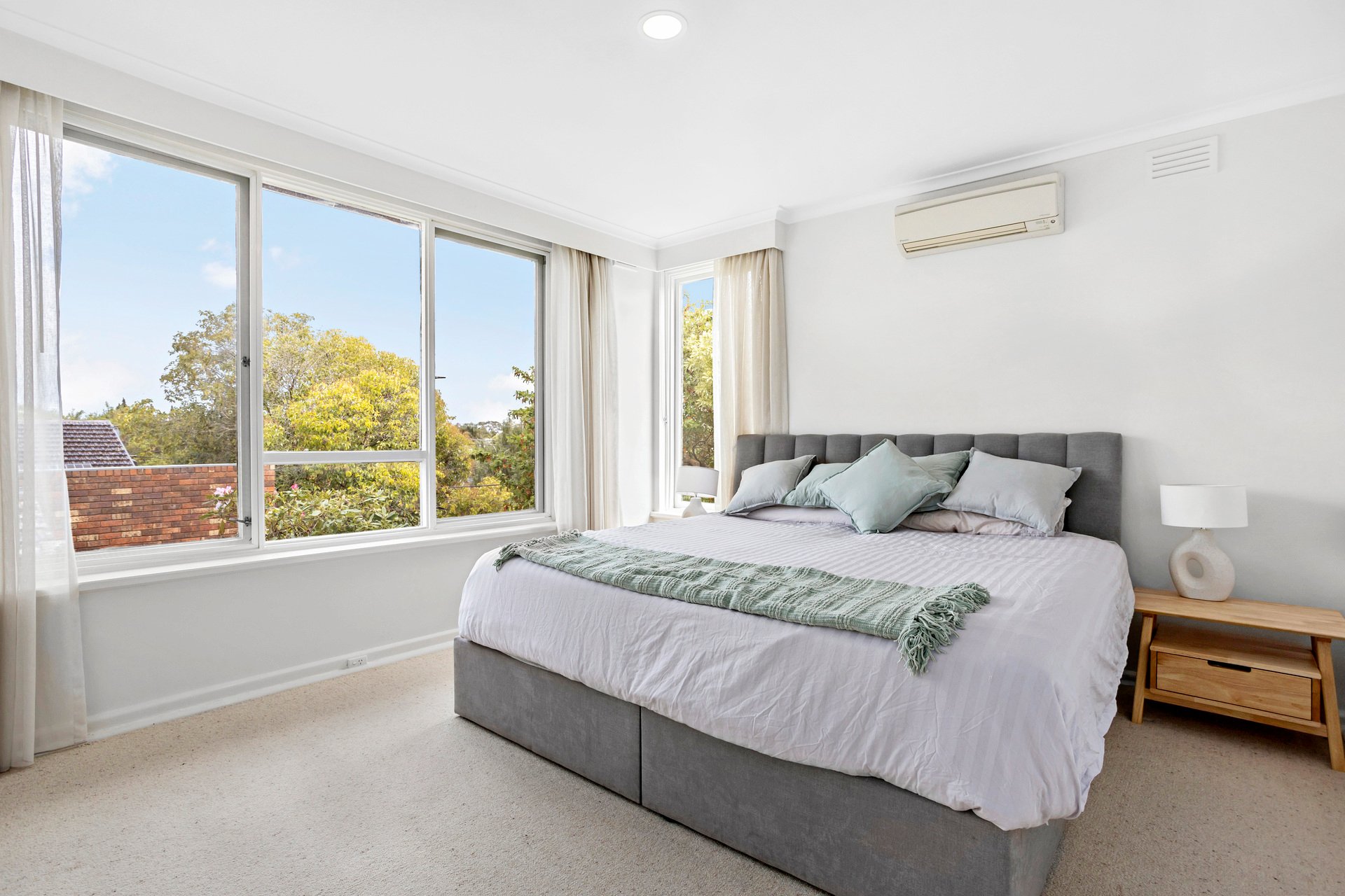Property Gallery Thumbnail 5