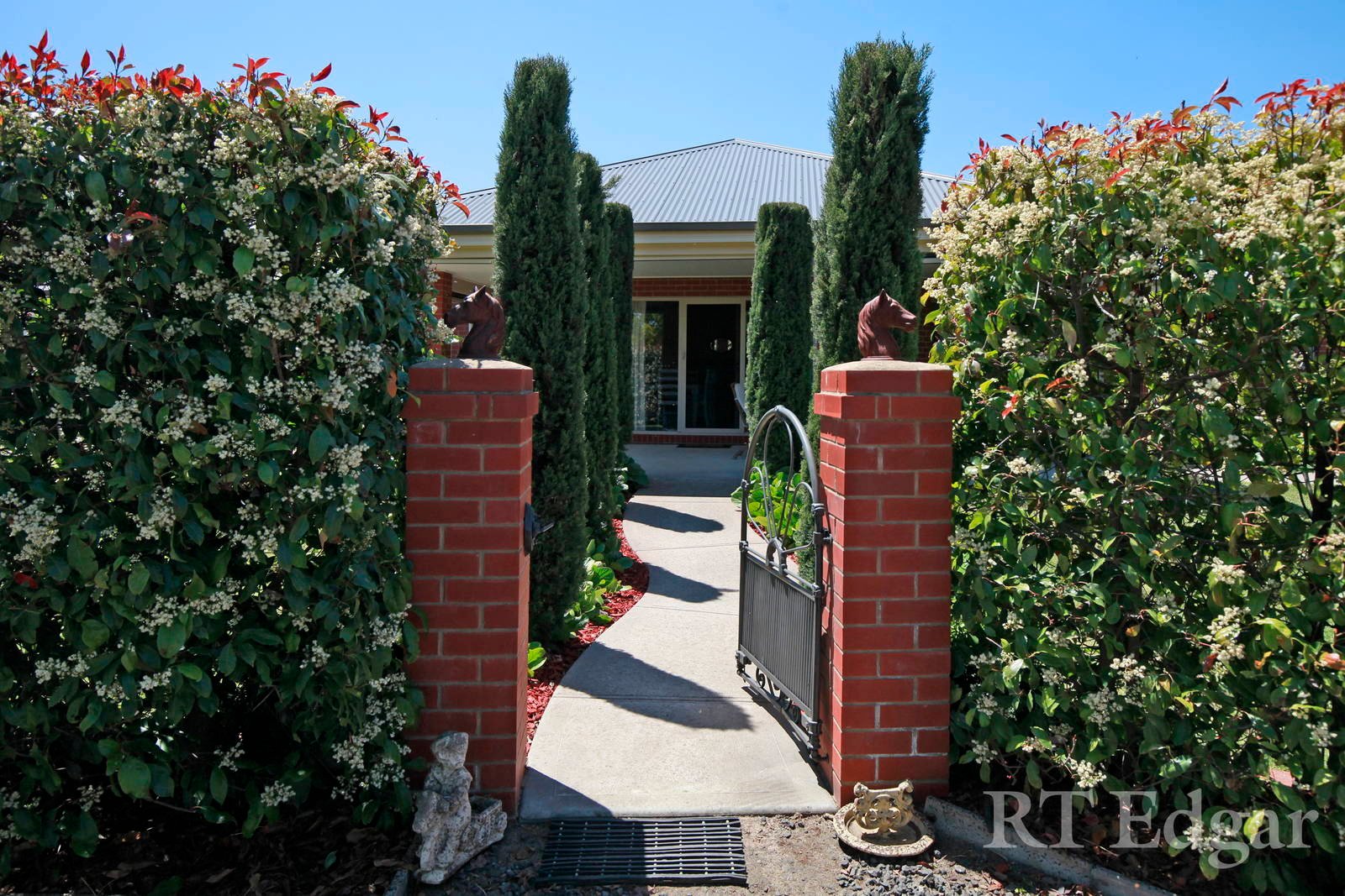 Property Gallery - Main Image