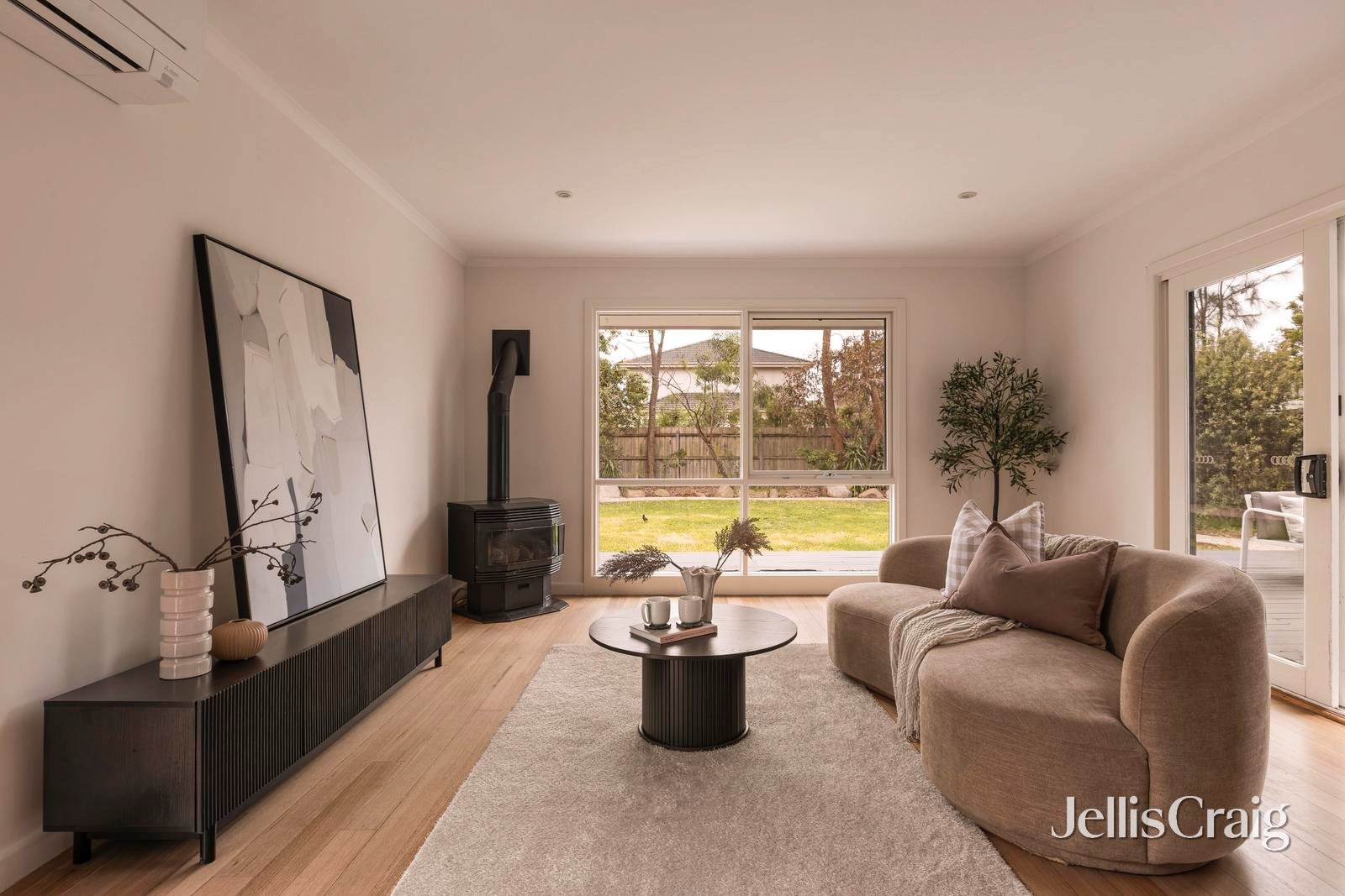 62 Beatty Street, Ivanhoe image 5