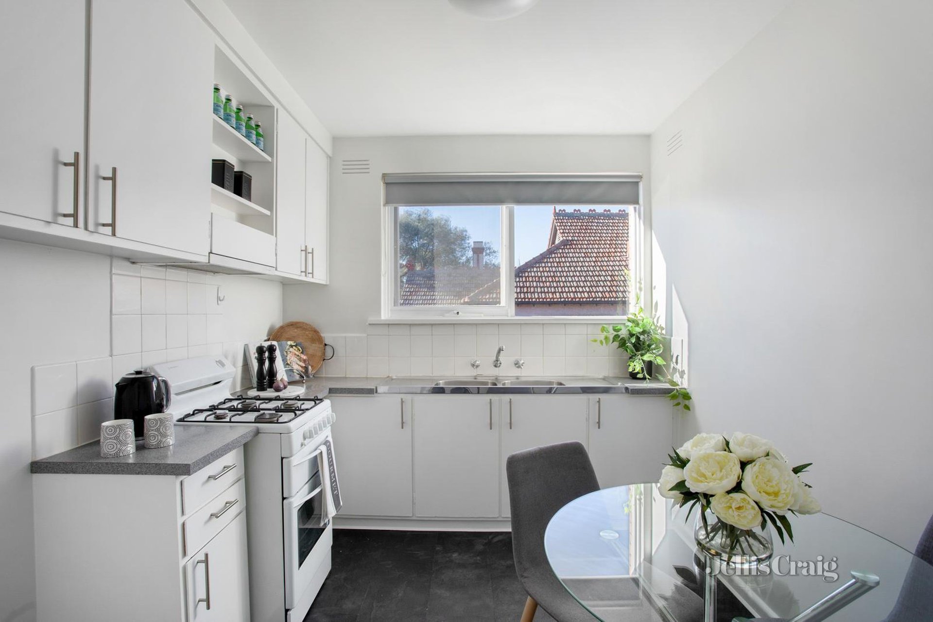 6/2 Brook Street, Hawthorn image 3