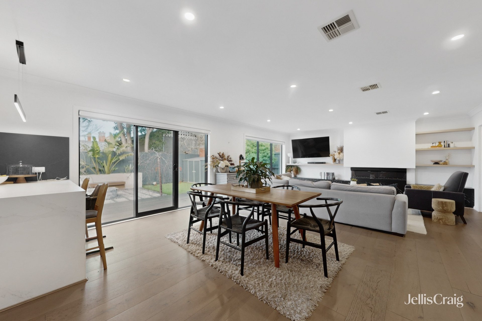 62 Canterbury Road, Camberwell image 3