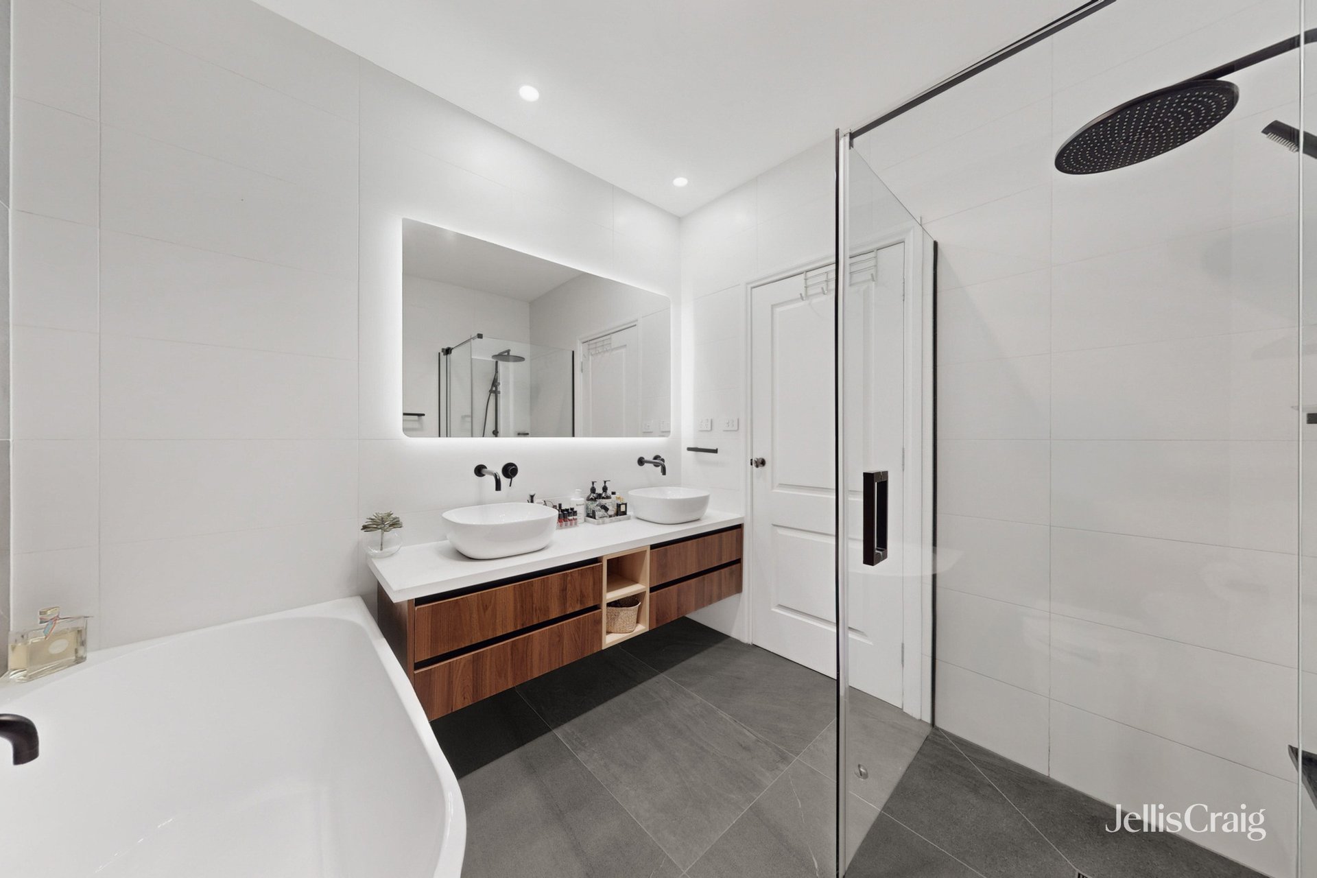 62 Canterbury Road, Camberwell image 10