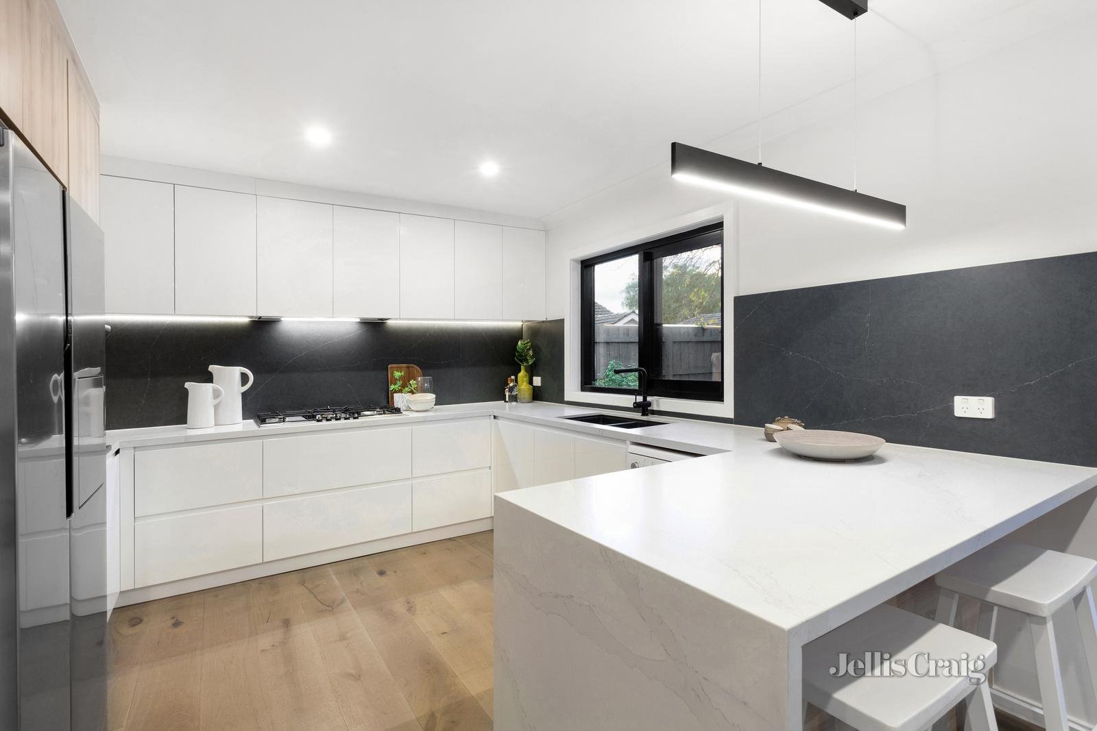 62 Canterbury Road, Camberwell image 4