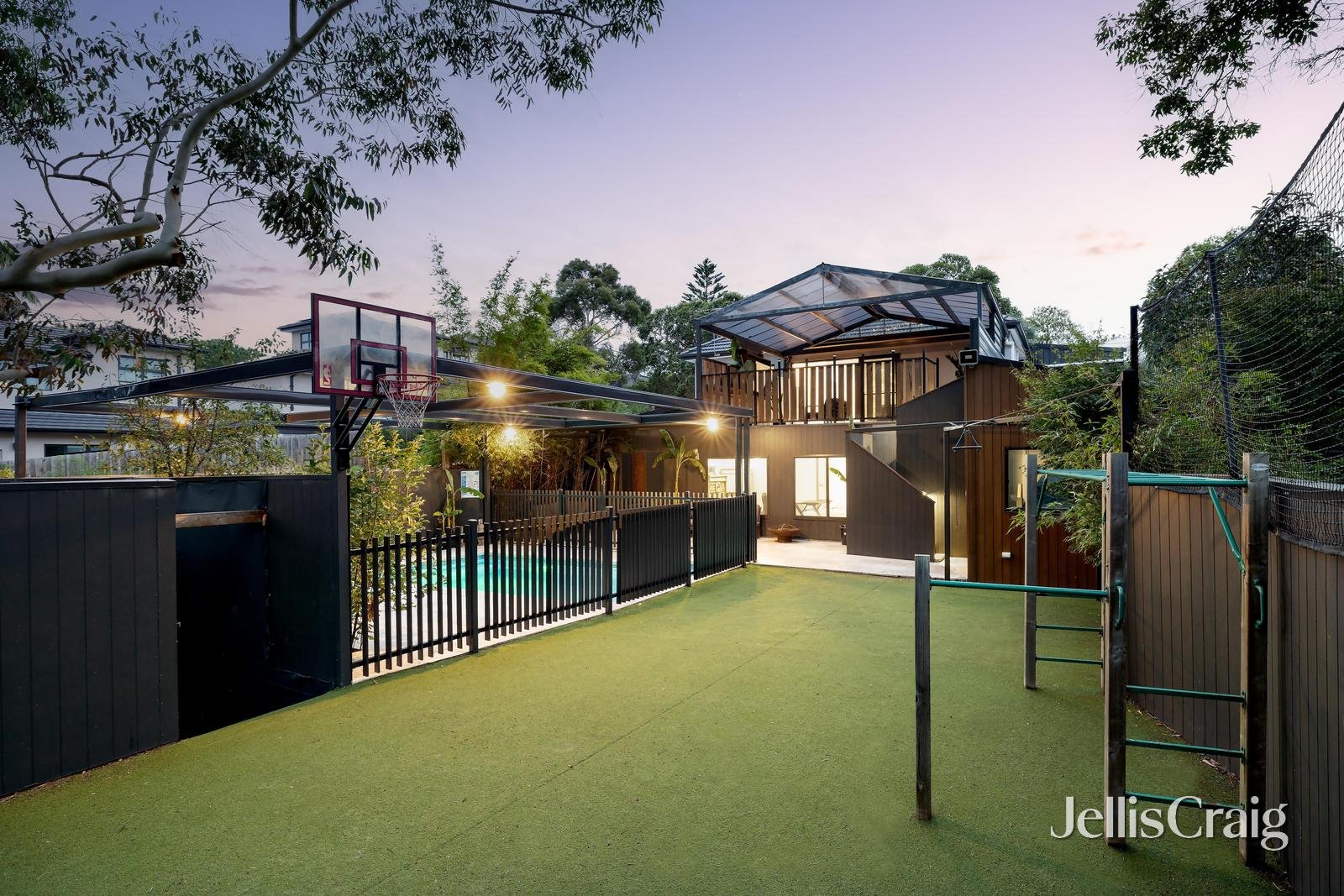 62 Childers Street, Kew image 10