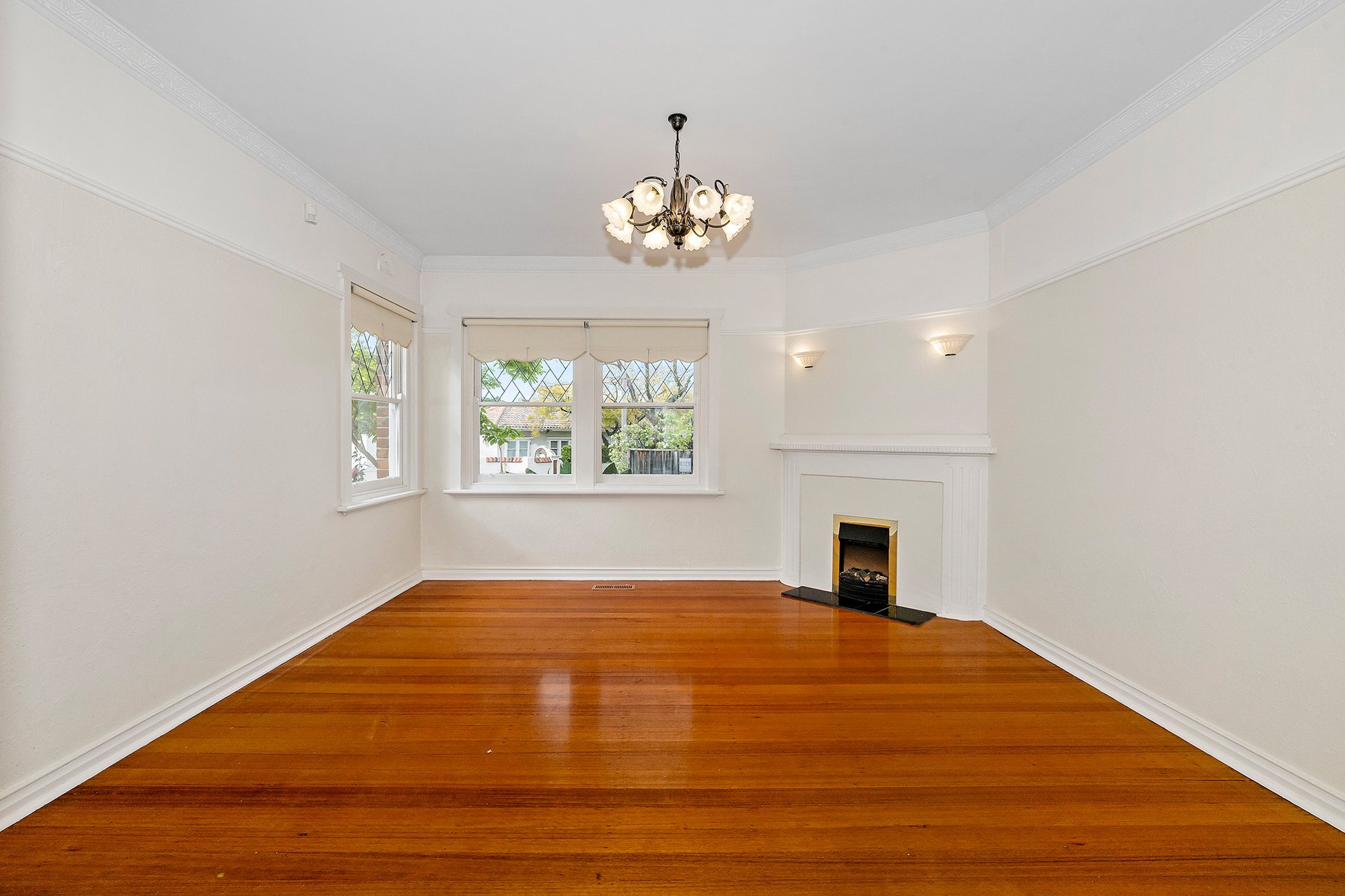 Property Gallery Thumbnail 4