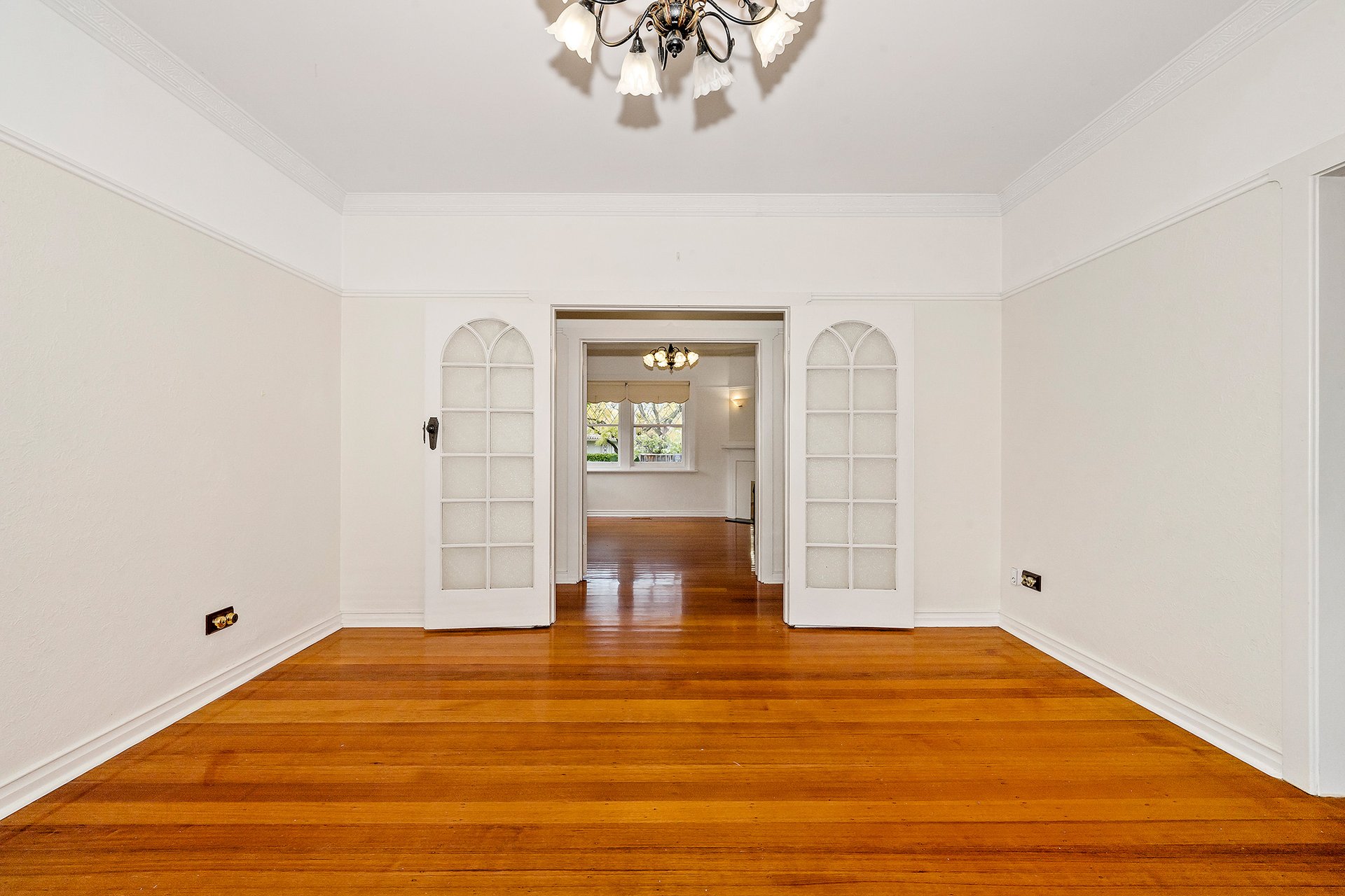 Property Gallery Thumbnail 8
