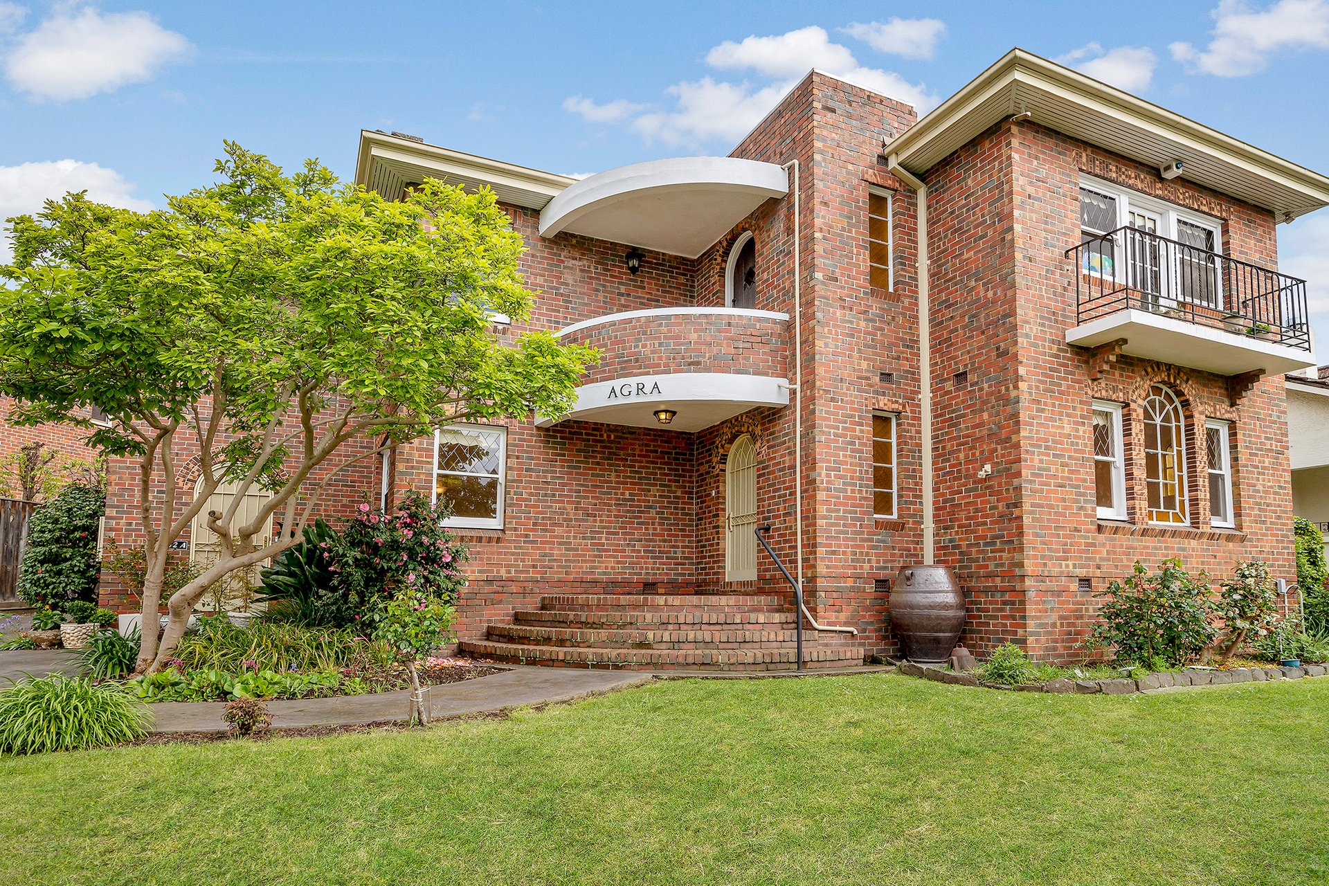 Property Gallery - Main Image