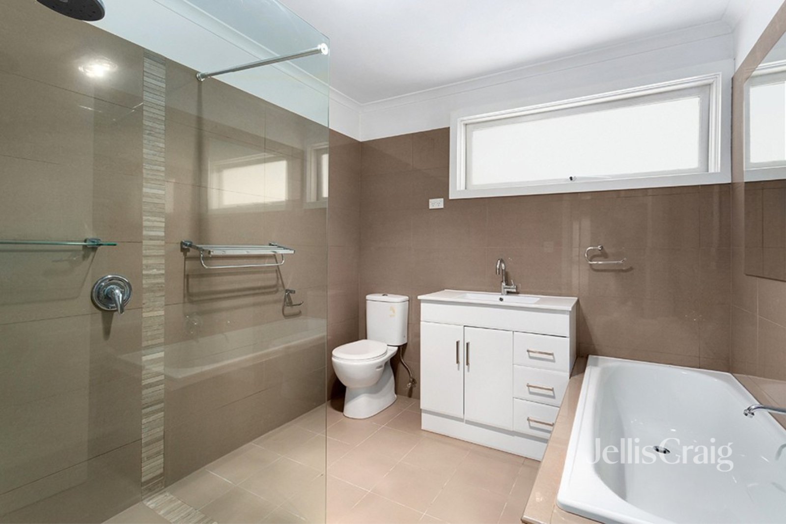 62 Clyde St, Diamond&nbsp;Creek image 9