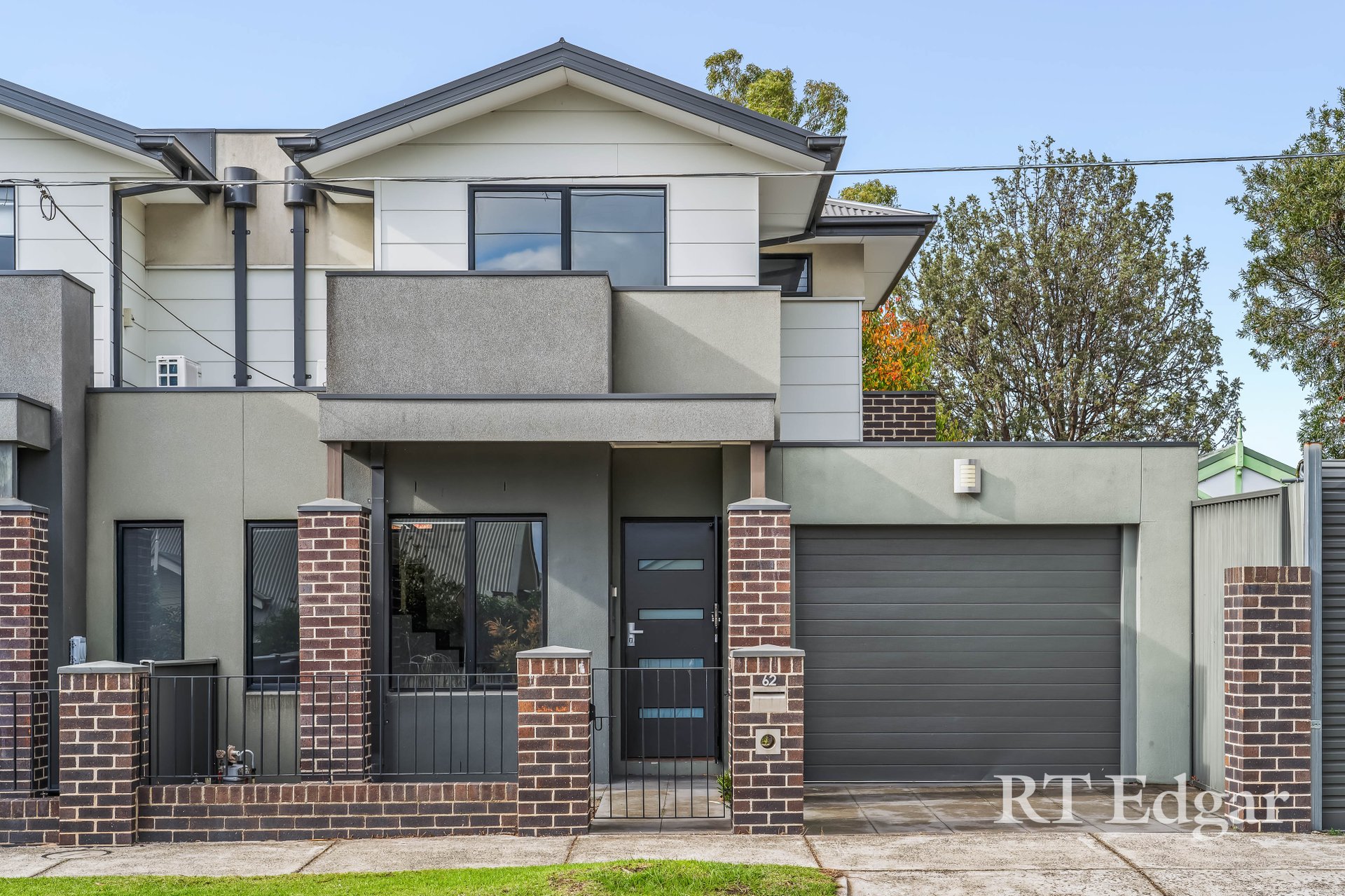 Property Gallery - Main Image