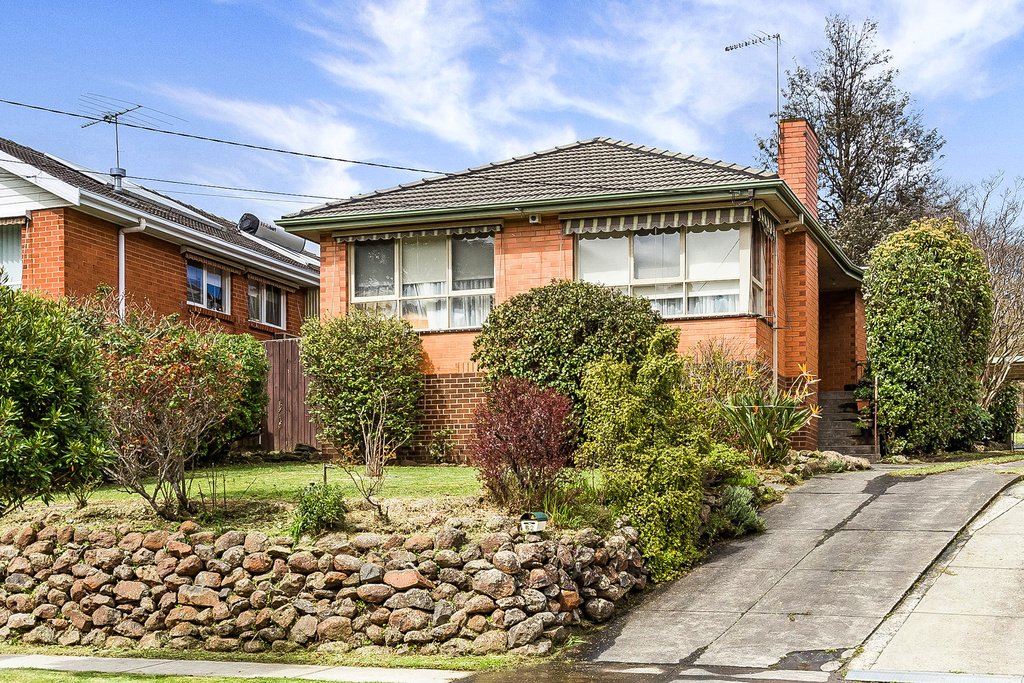 62 Davis Street, Burwood East image 2