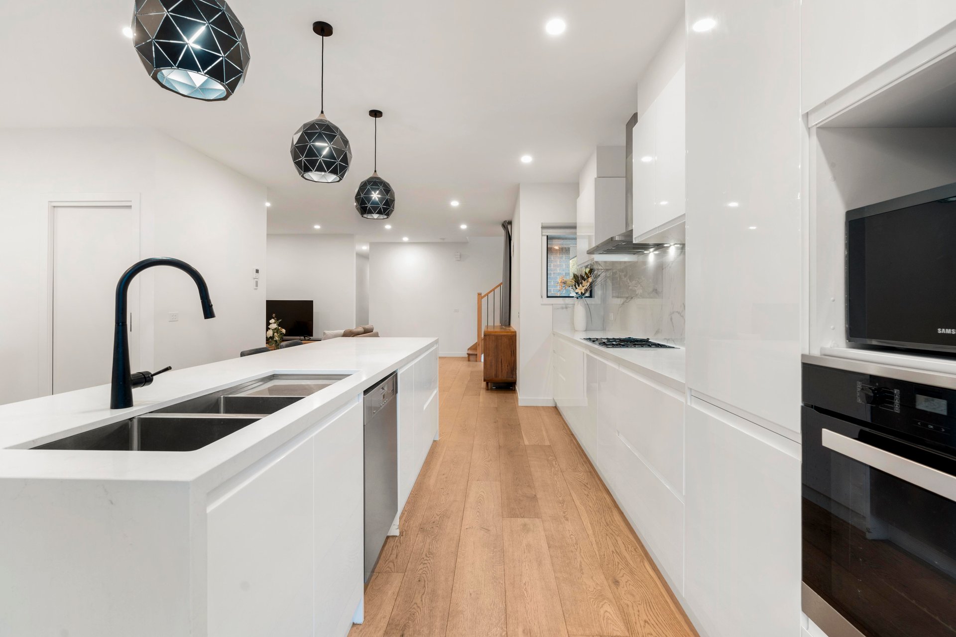 6/2 Delmore Crescent, Glen&nbsp;Waverley image 5