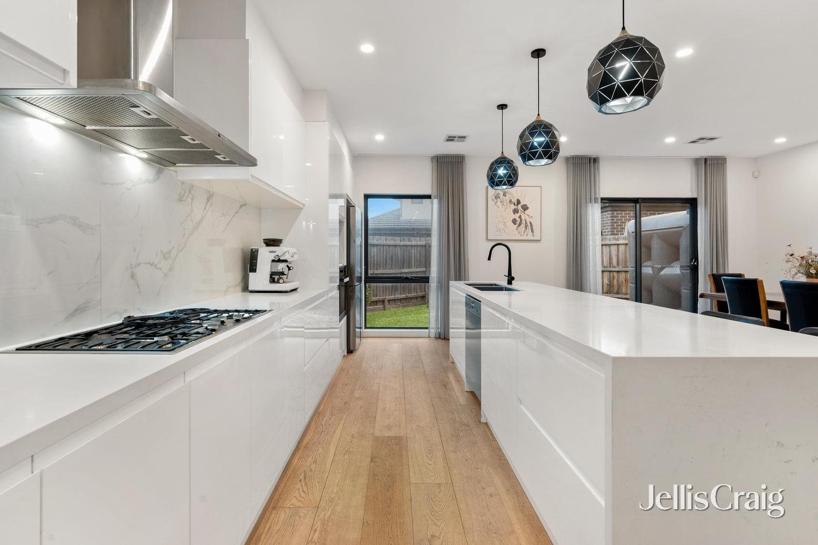 6/2 Delmore Crescent, Glen&nbsp;Waverley image 4