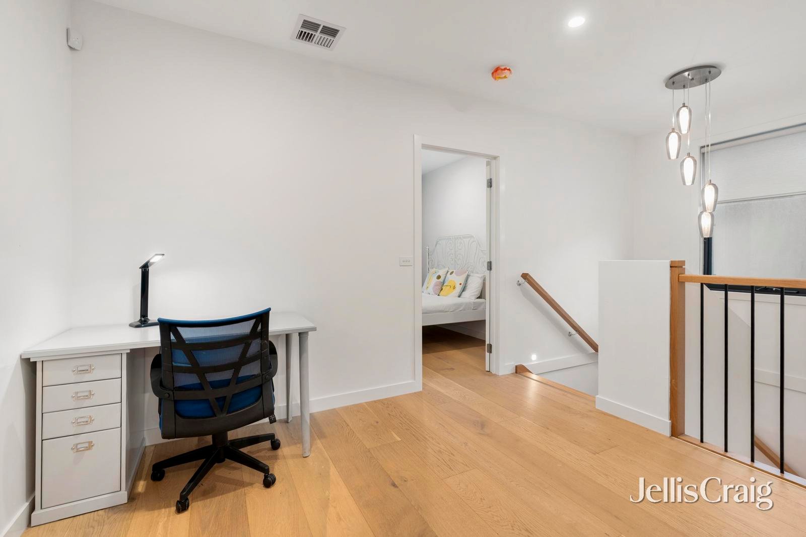 6/2 Delmore Crescent, Glen&nbsp;Waverley image 8