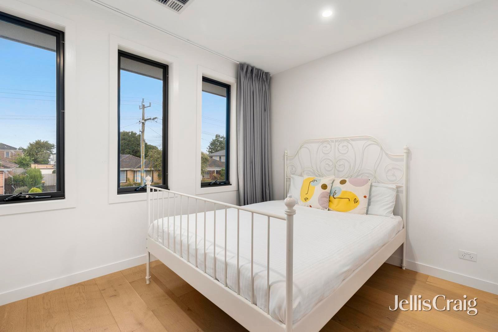 6/2 Delmore Crescent, Glen&nbsp;Waverley image 12
