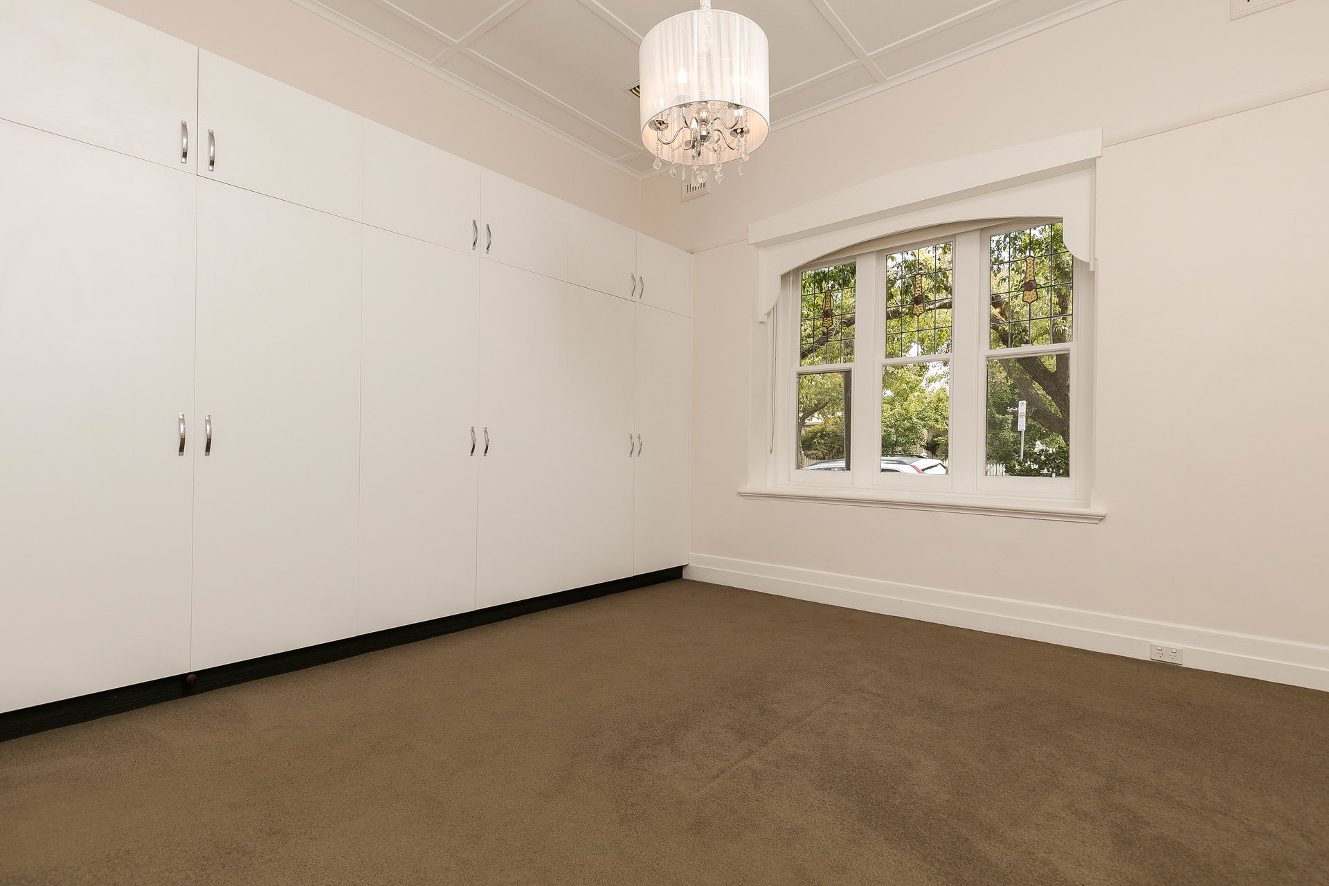 Property Gallery Thumbnail 4