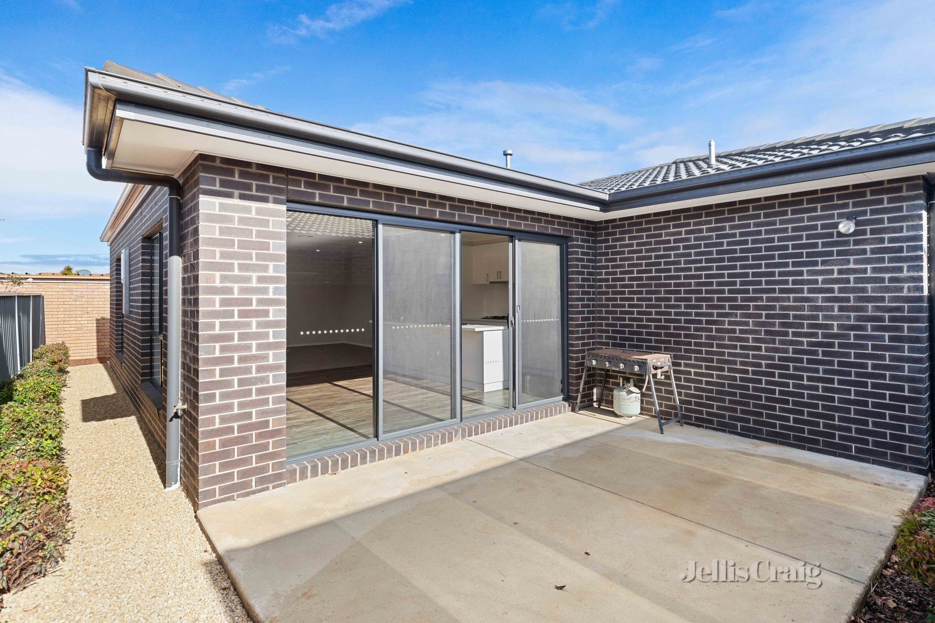 62 Elaine Avenue, Alfredton image 8