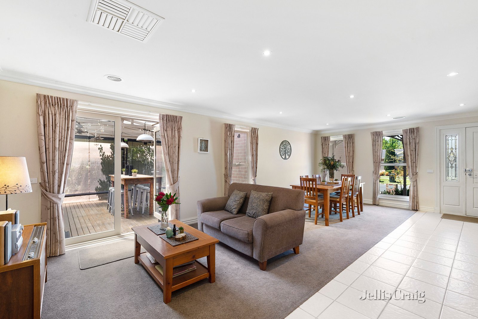 62 Faversham Avenue, Lake Gardens image 3