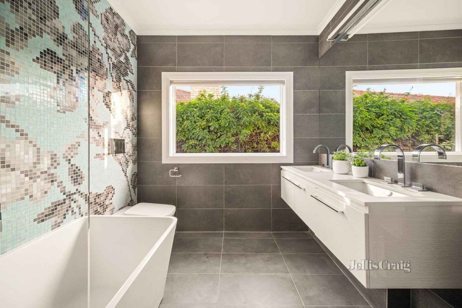 62 Field Avenue, Edithvale image 13