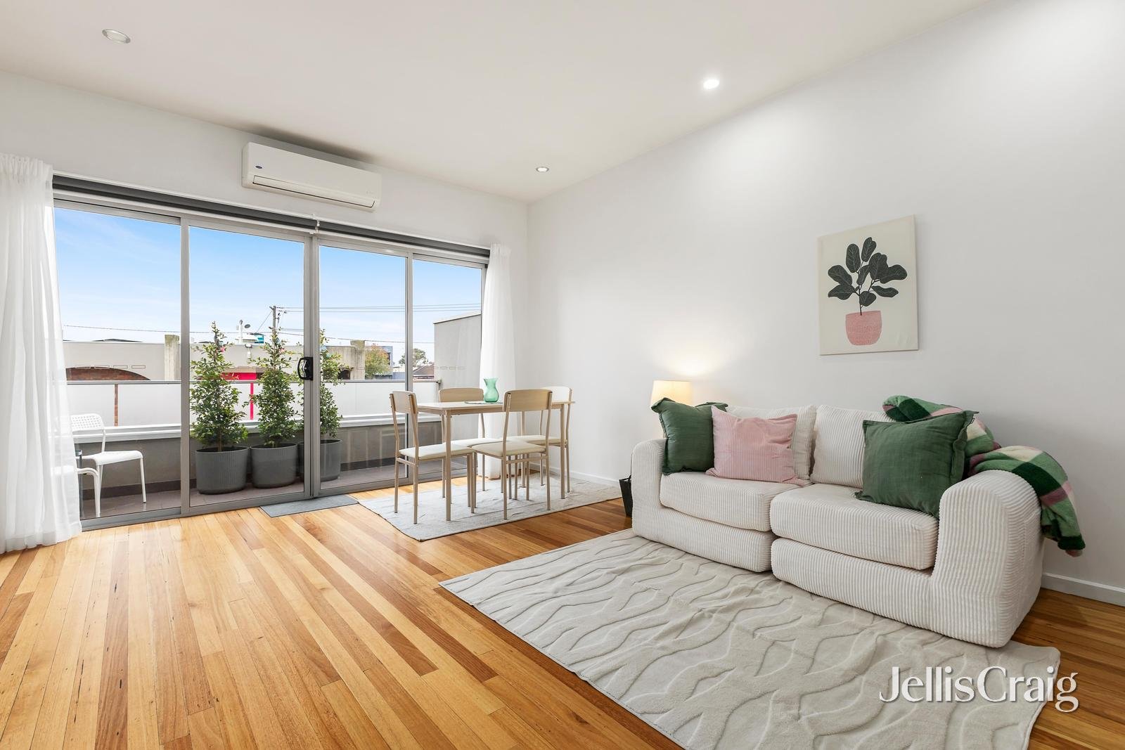 6/2 Grandview Street, Glenroy image 2