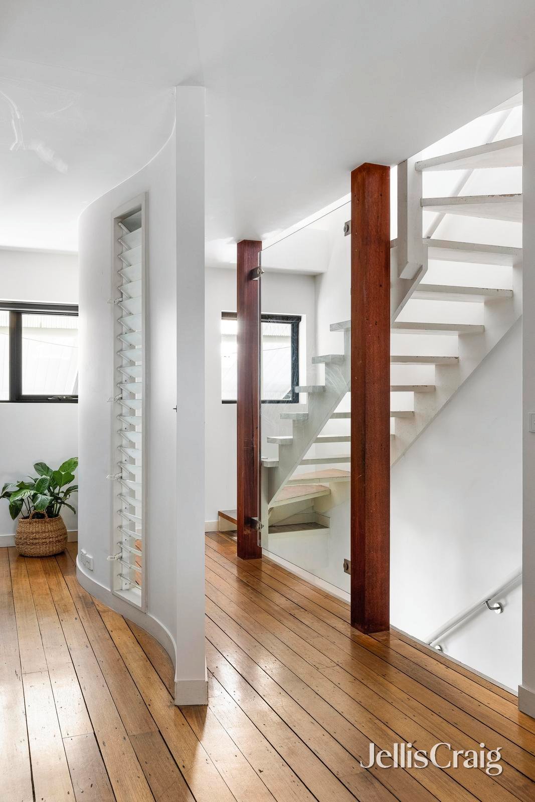 6/2 Groom Street, Clifton Hill image 16