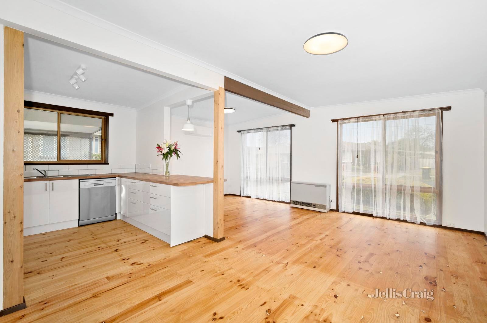 62 Hastings Street, Wendouree image 2