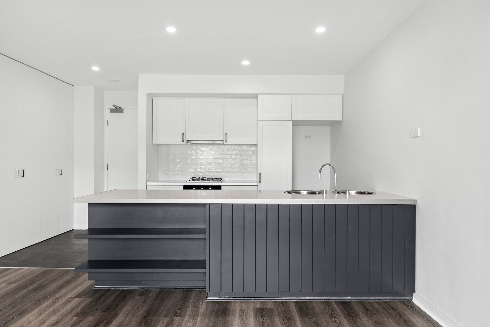 6/2 Horizon Drive, Maribyrnong image 2