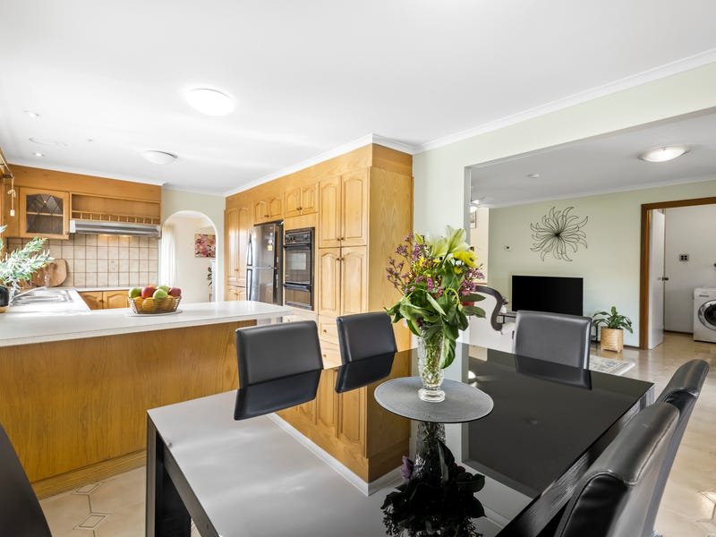 Property Gallery Thumbnail 6