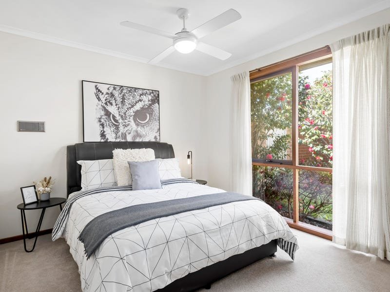 Property Gallery Thumbnail 8