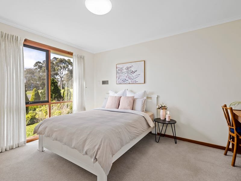 Property Gallery Thumbnail 9