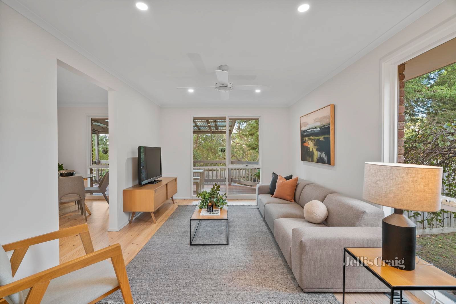 62 Langdale Drive, Croydon Hills image 3