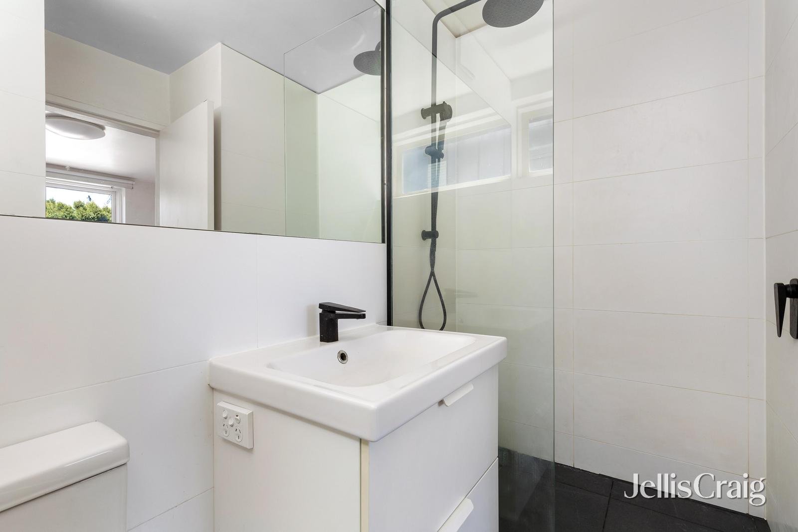 6/2 Mcgrath Court, Richmond image 6