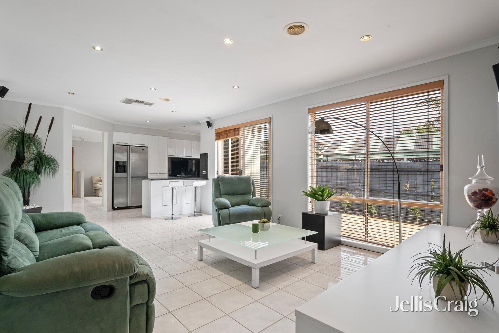 62 Murrindal Drive, Rowville image 2