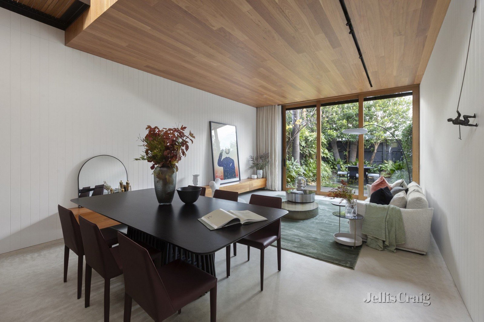 62 Page St, Albert Park image 2