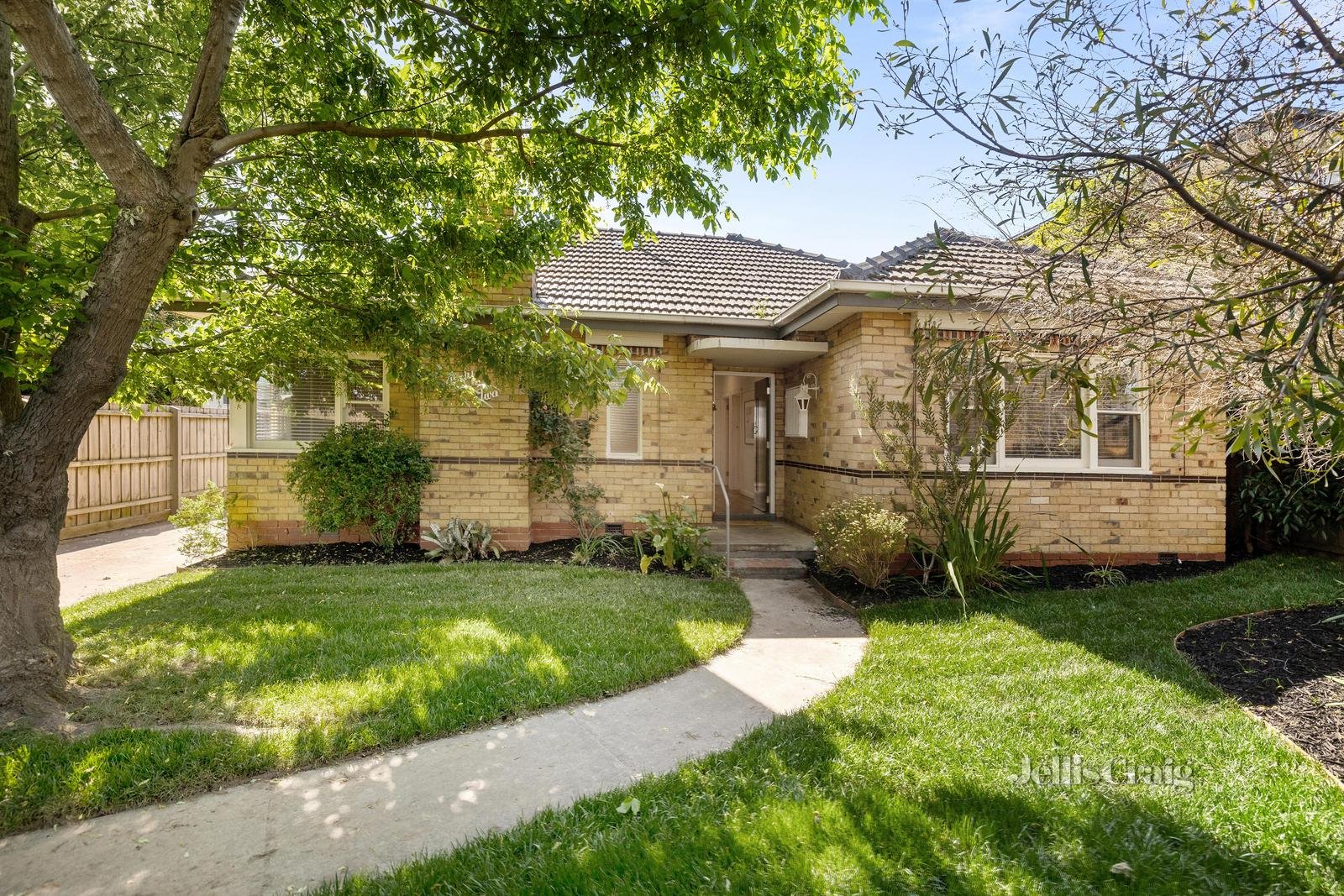 62 Railway Crescent, Bentleigh image 1