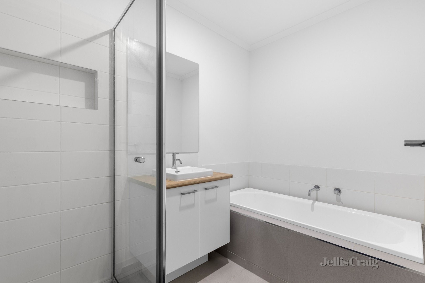 62 Riland Boulevard, Tarneit image 7